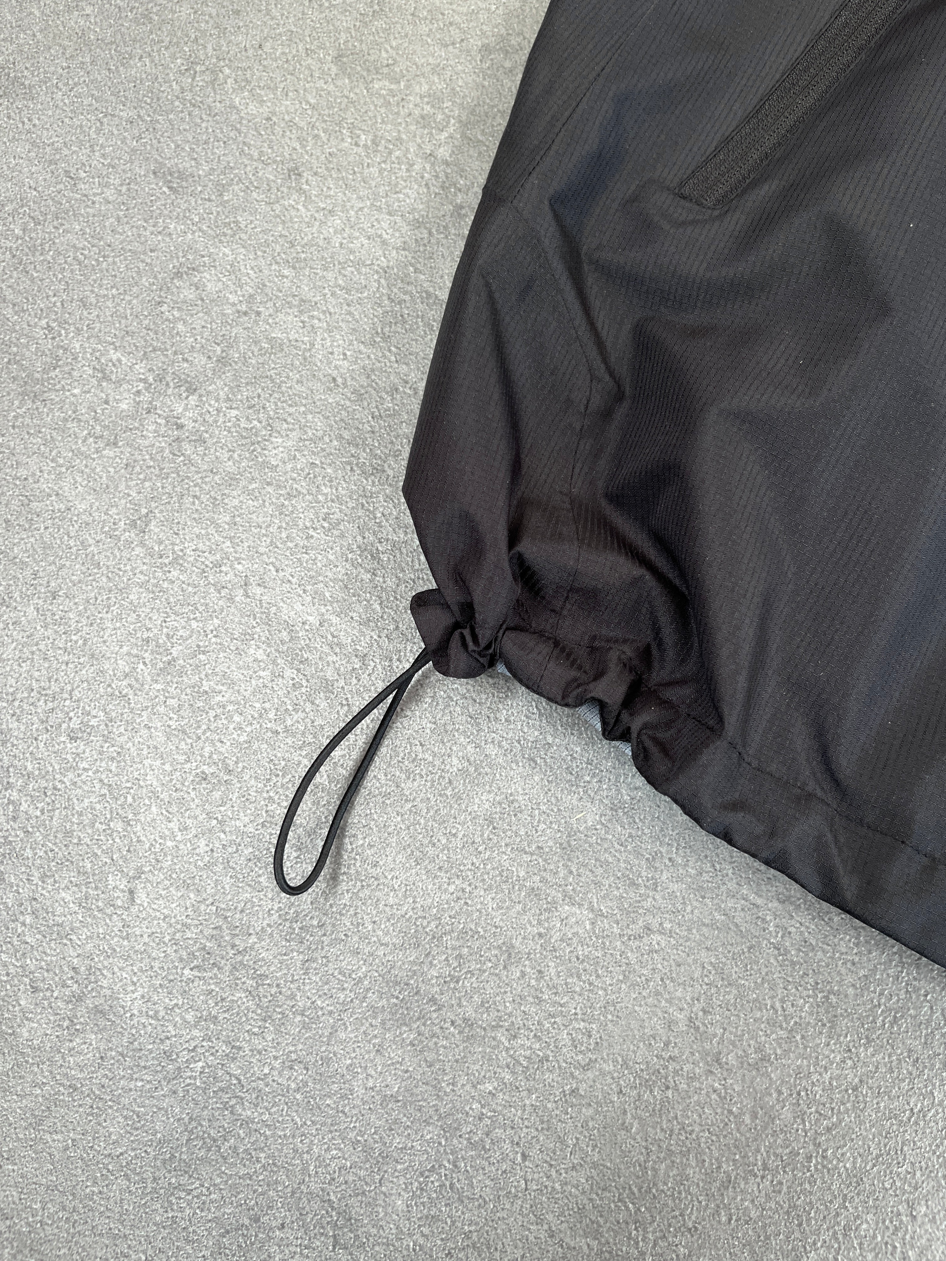 BLACK RIPSTOP RAIN JACKET