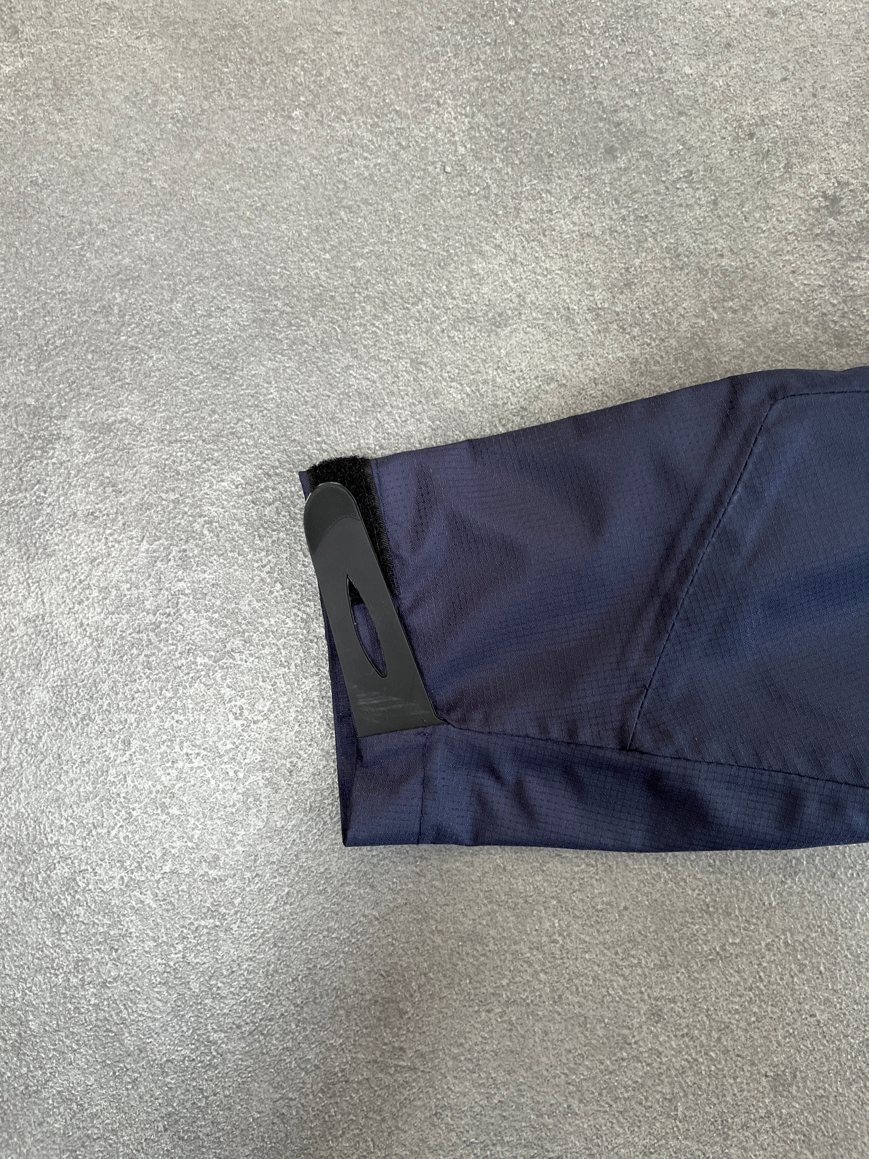 NAVY RIPSTOP RAIN JACKET