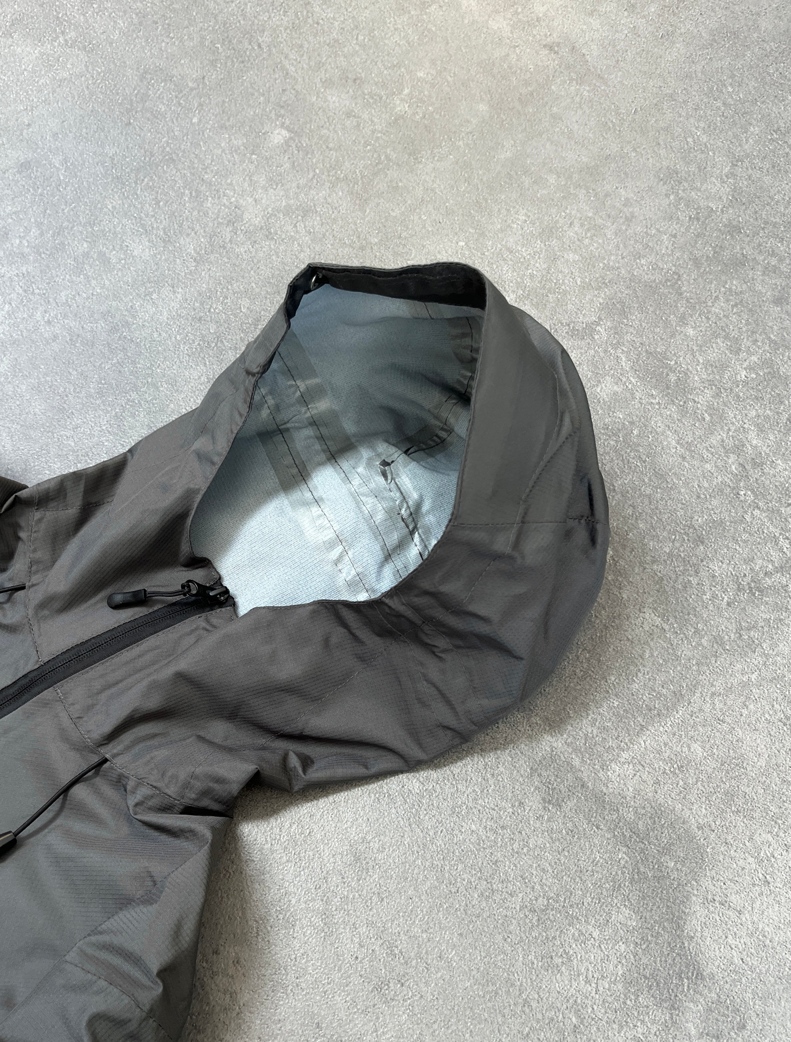 CHARCOAL GRAY RIPSTOP RAIN JACKET