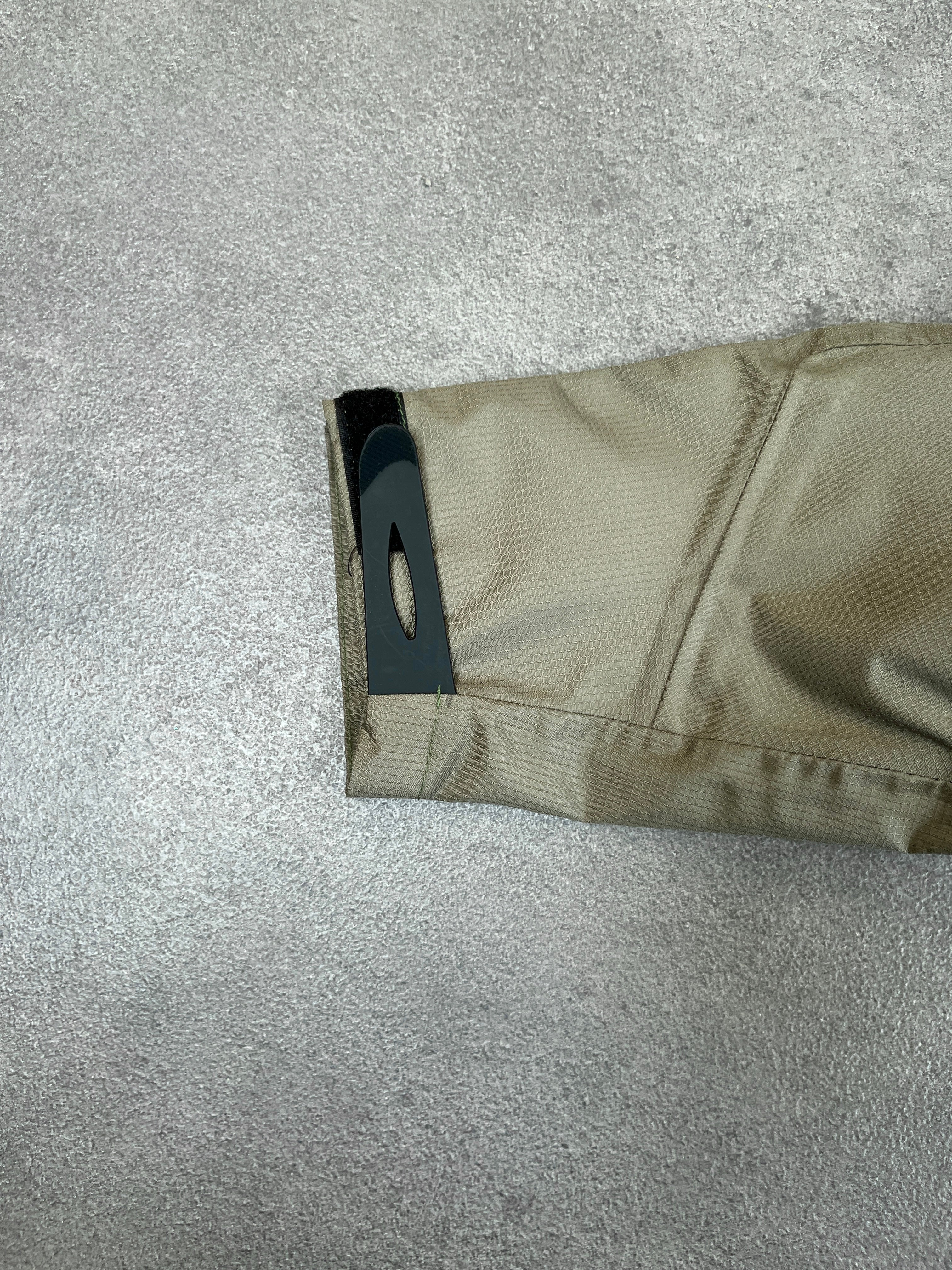 KHAKI RIPSTOP RAIN JACKET