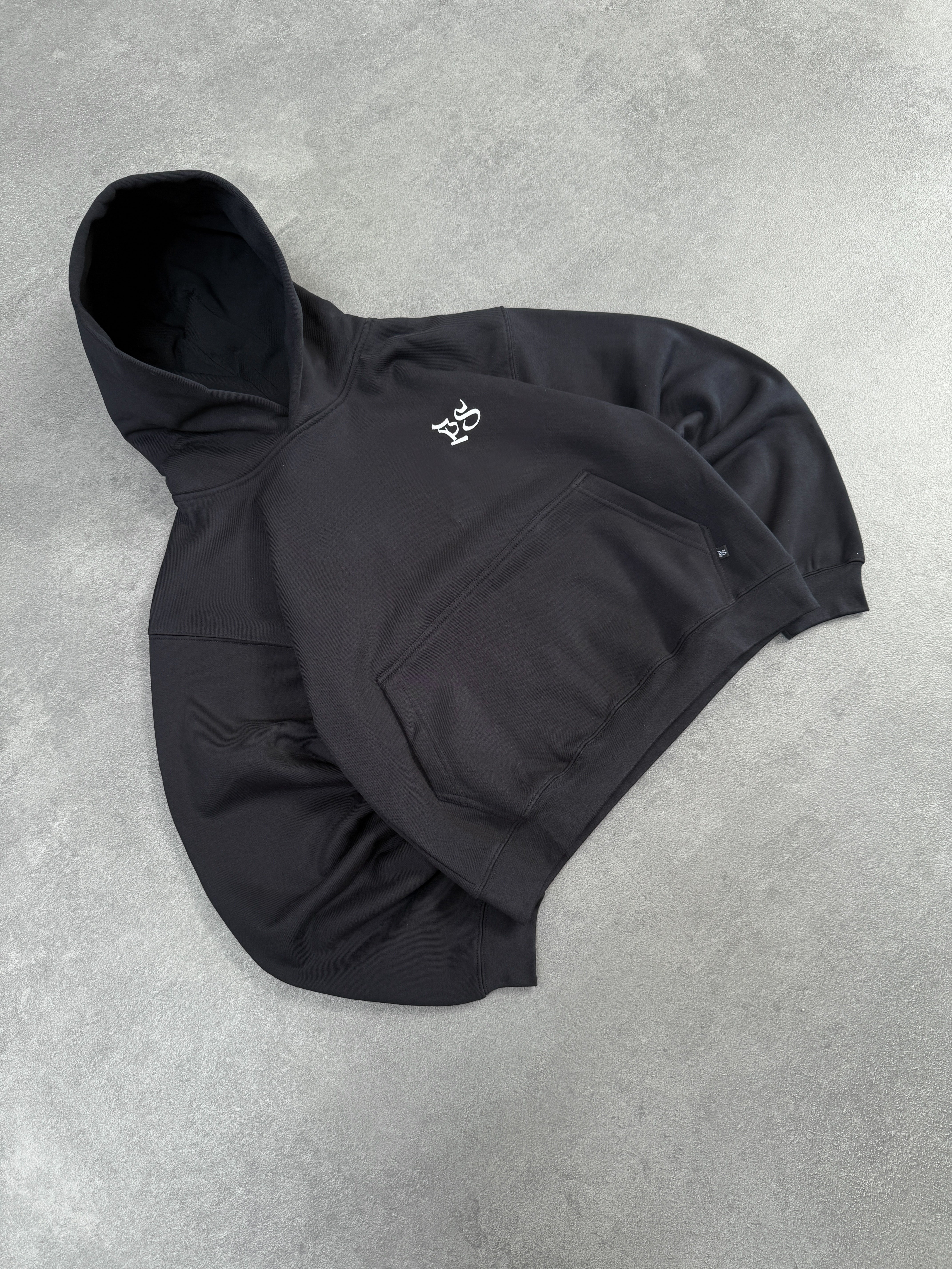 BLACK BOXY HOODIE