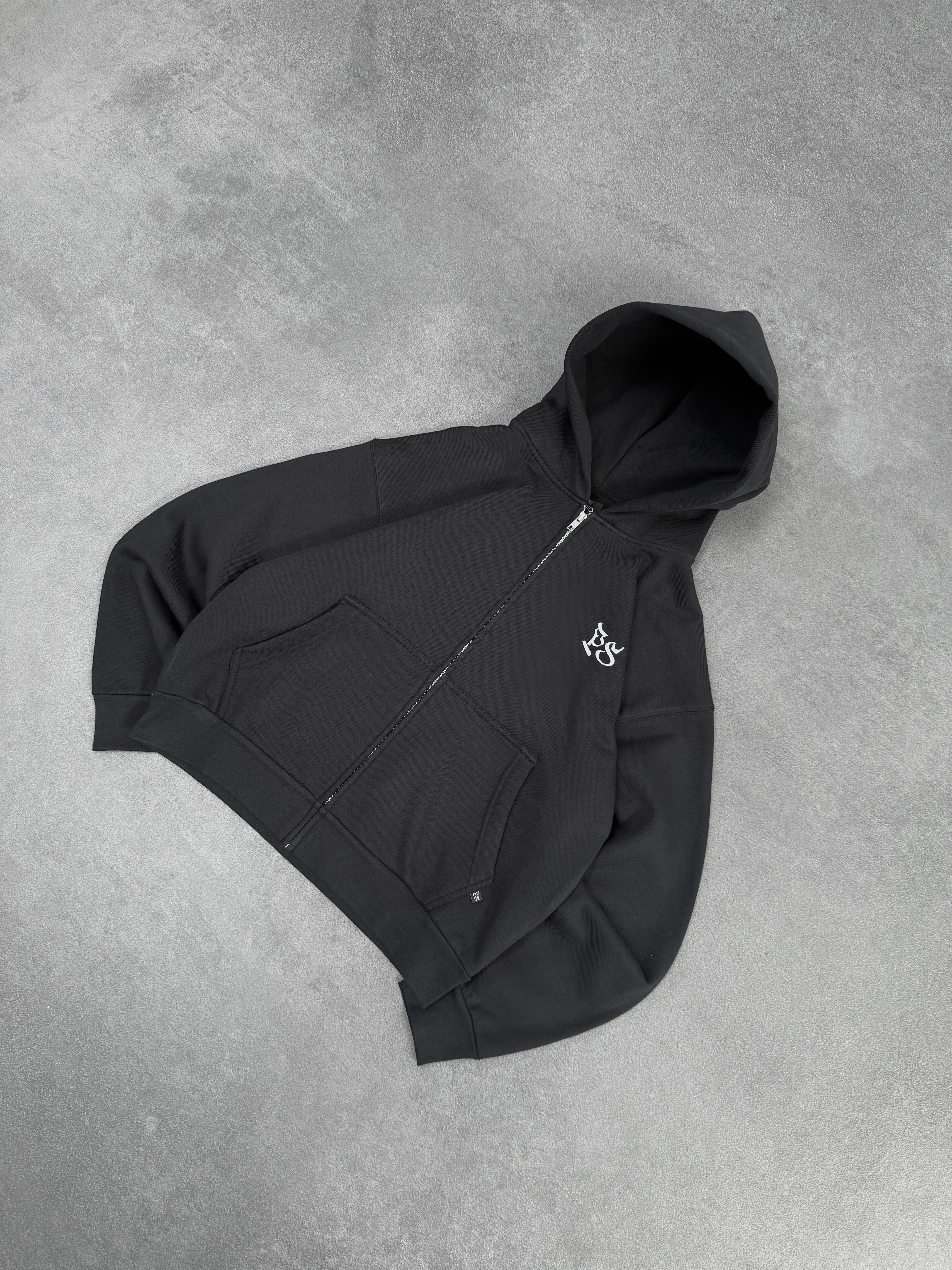 BLACK ZIP-HOODIE