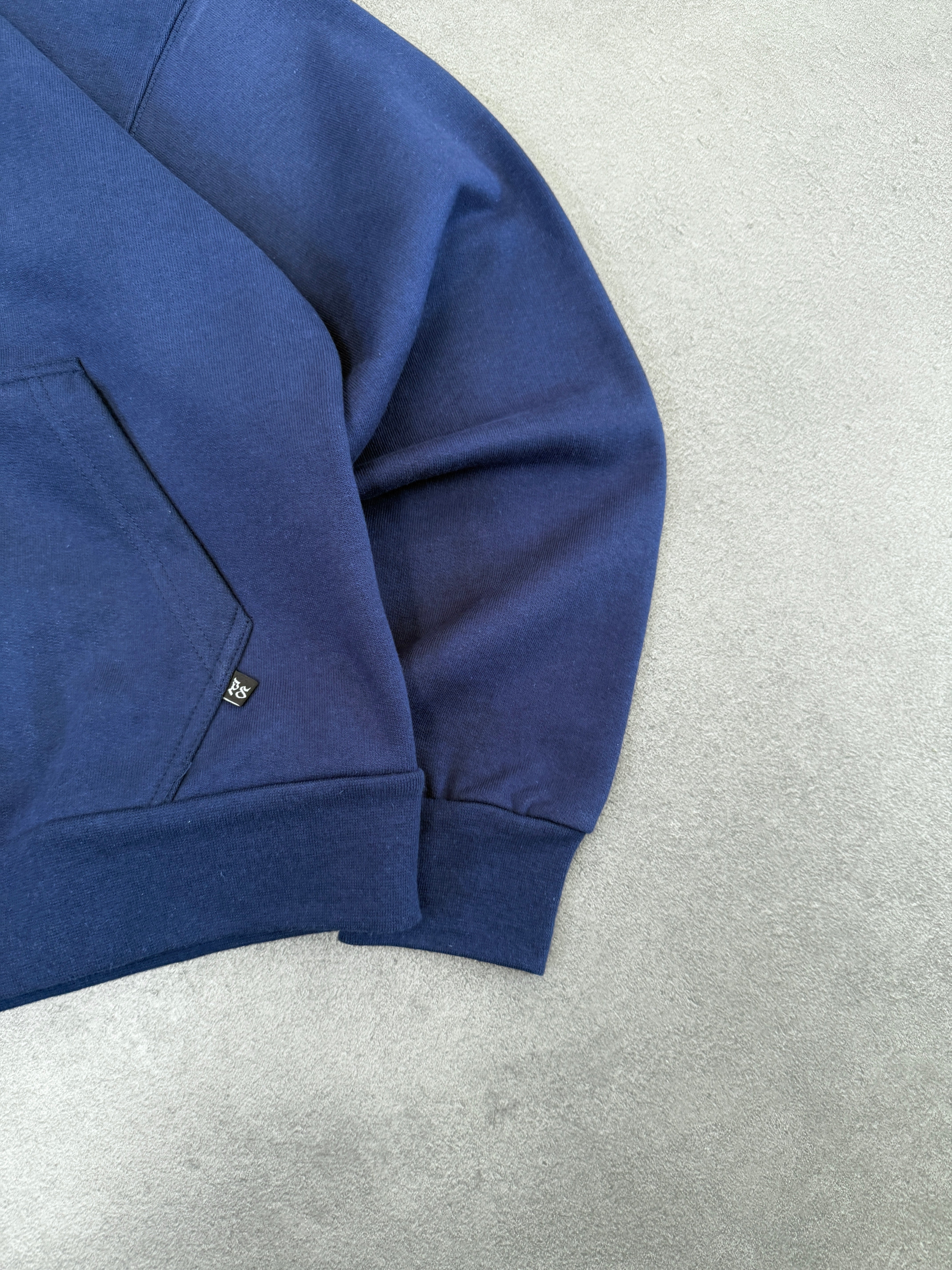 NAVY ZIP-HOODIE