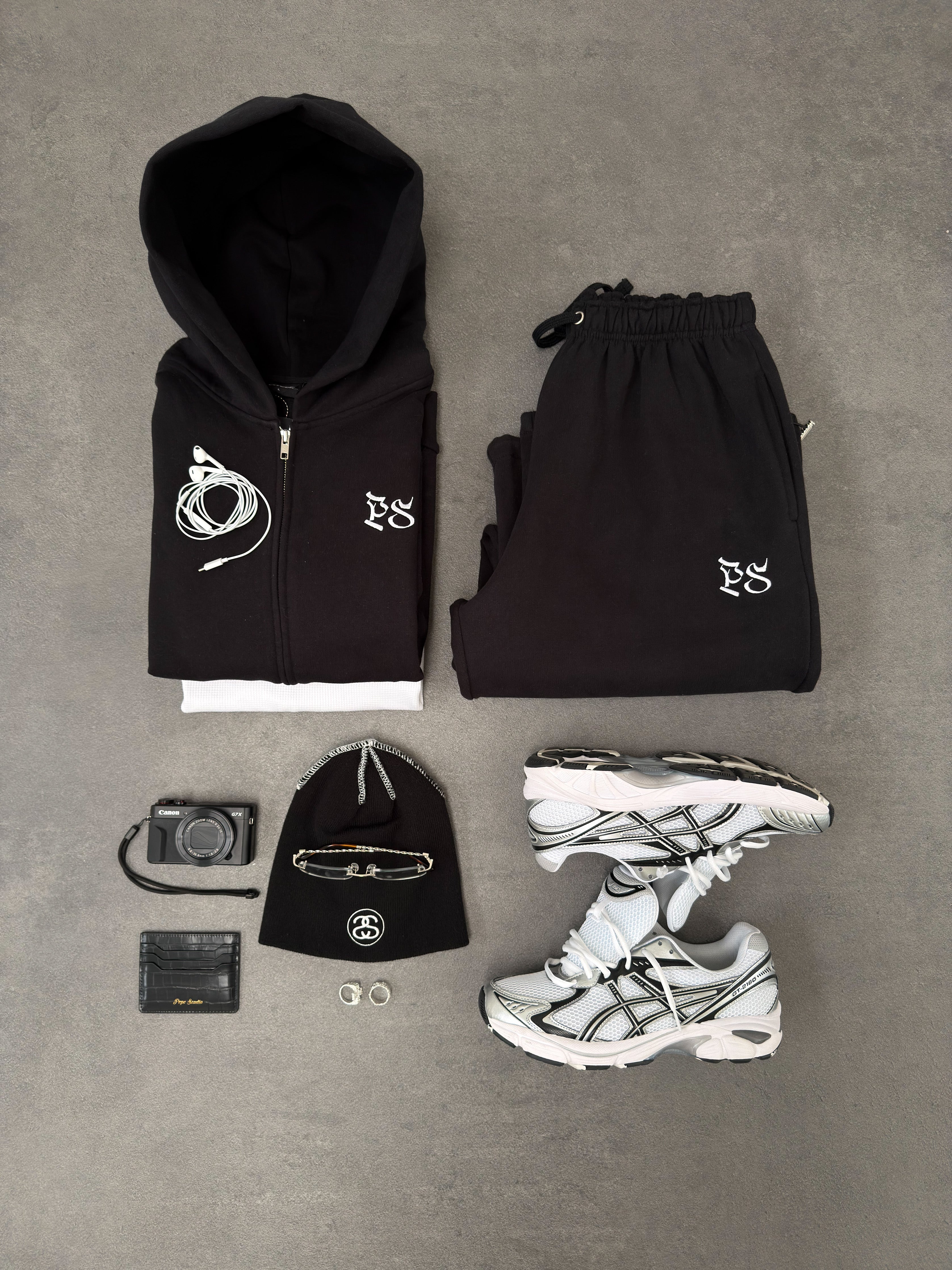 BLACK BAGGY TROUSER