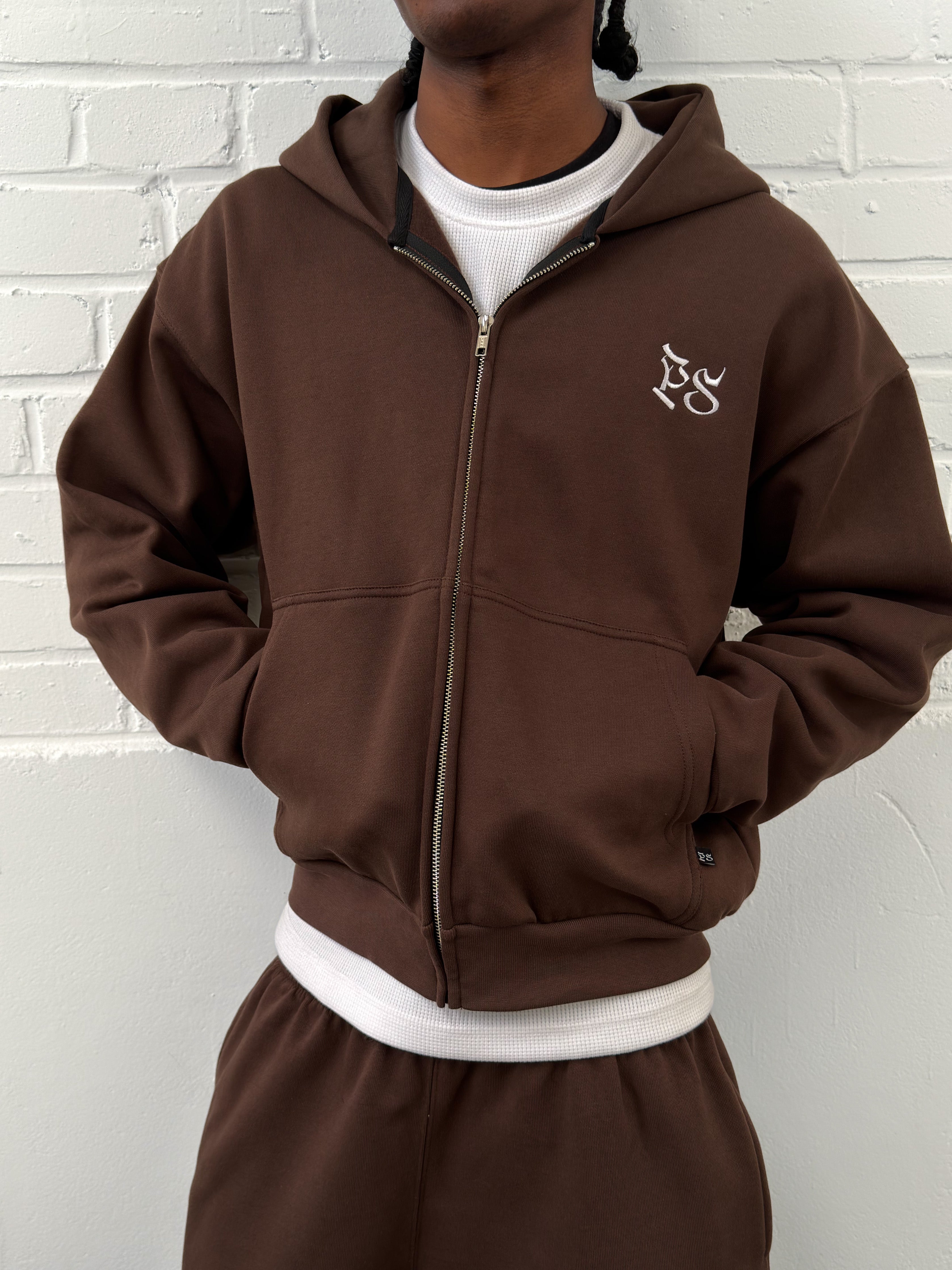 BROWN ZIP-HOODIE