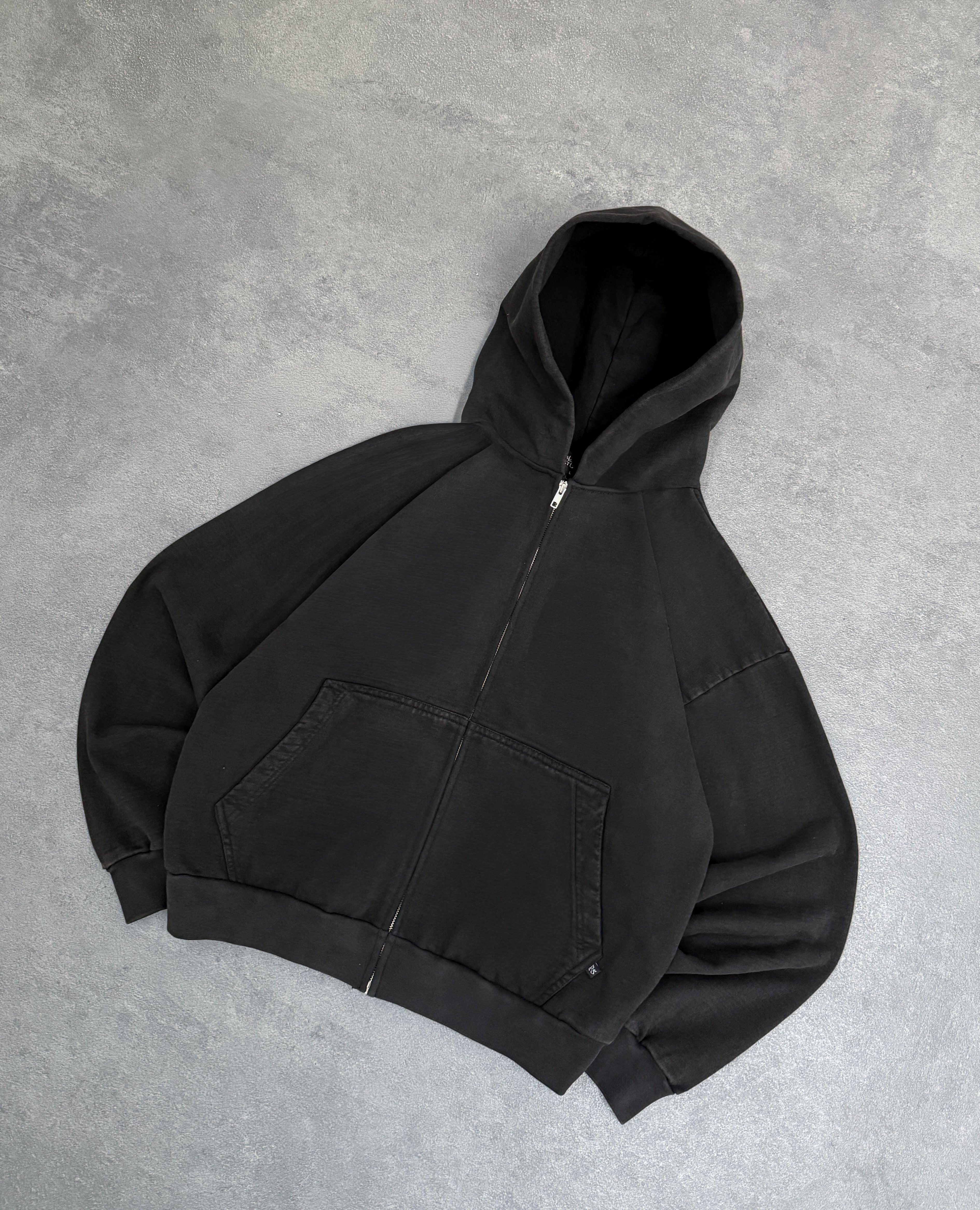 BLACK FADED ZIP-HOODIE