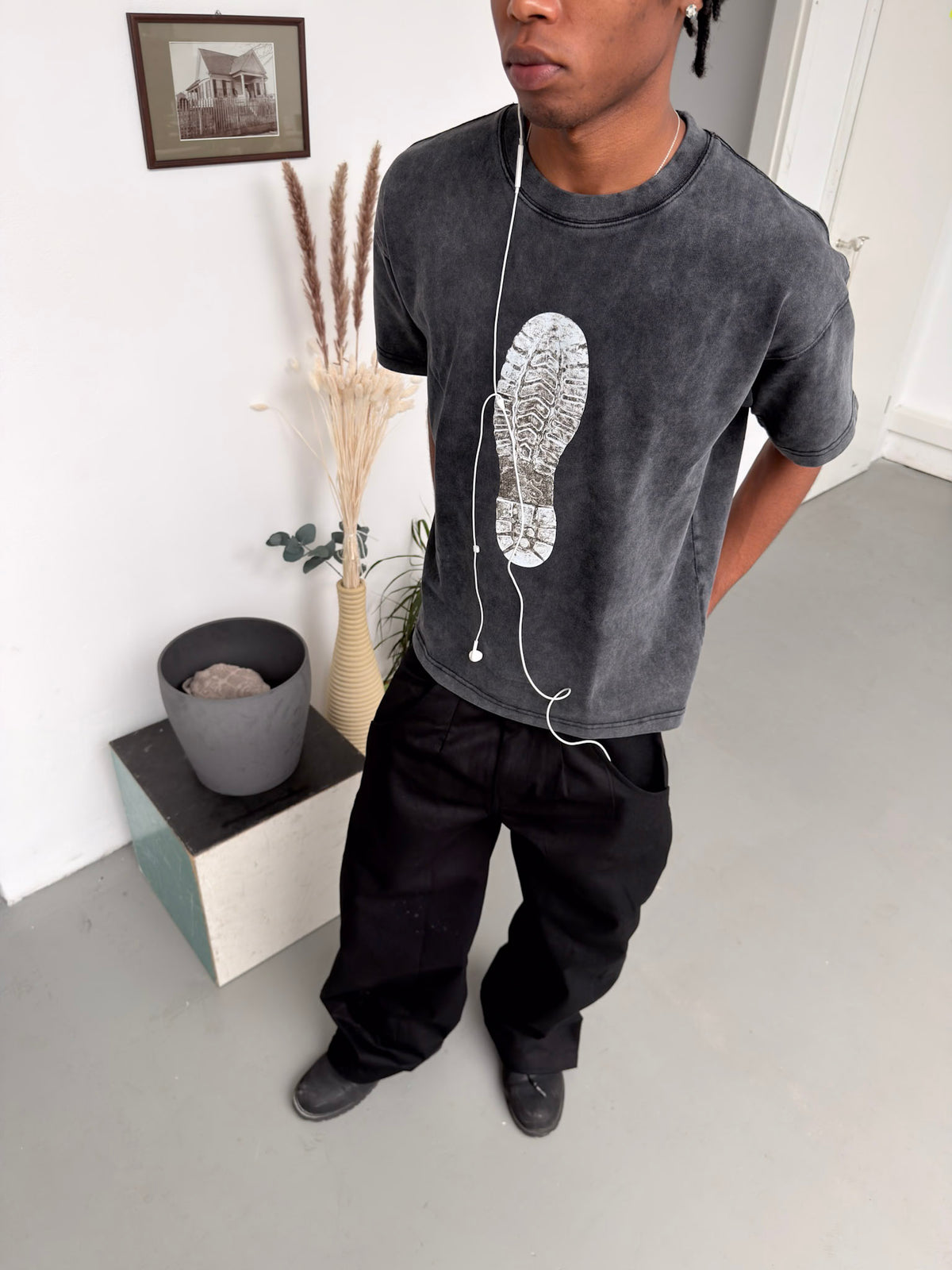 THE STEP ONE TEE