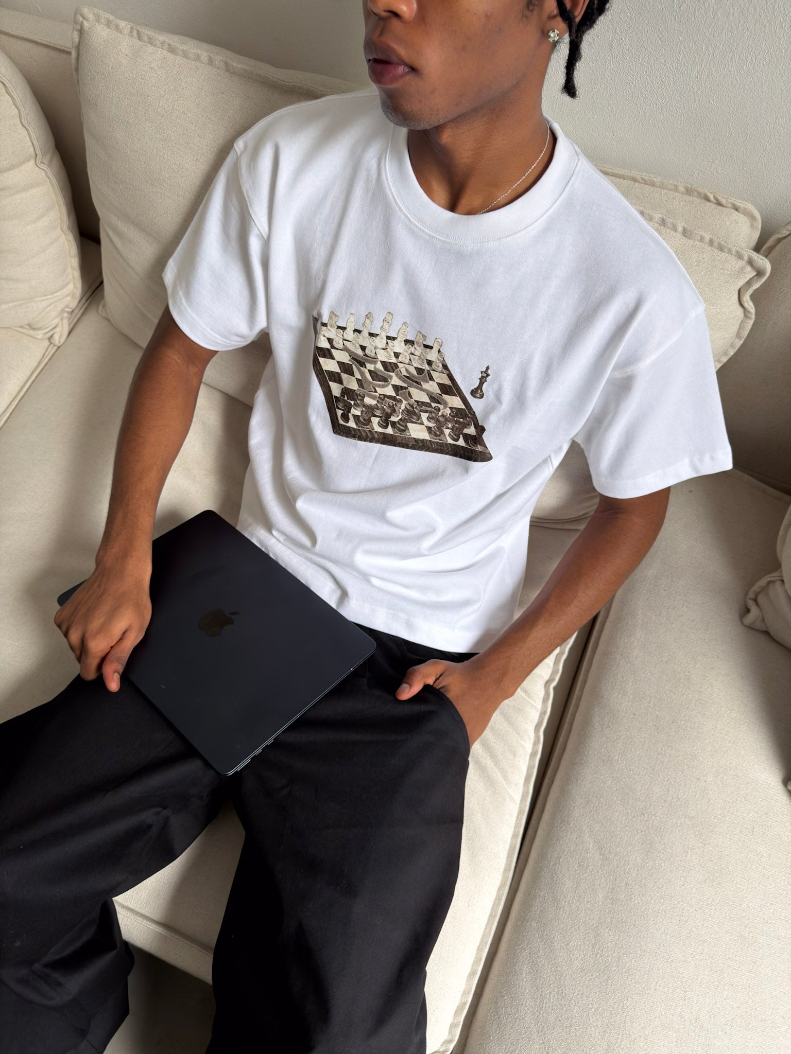 THE CHESS TEE