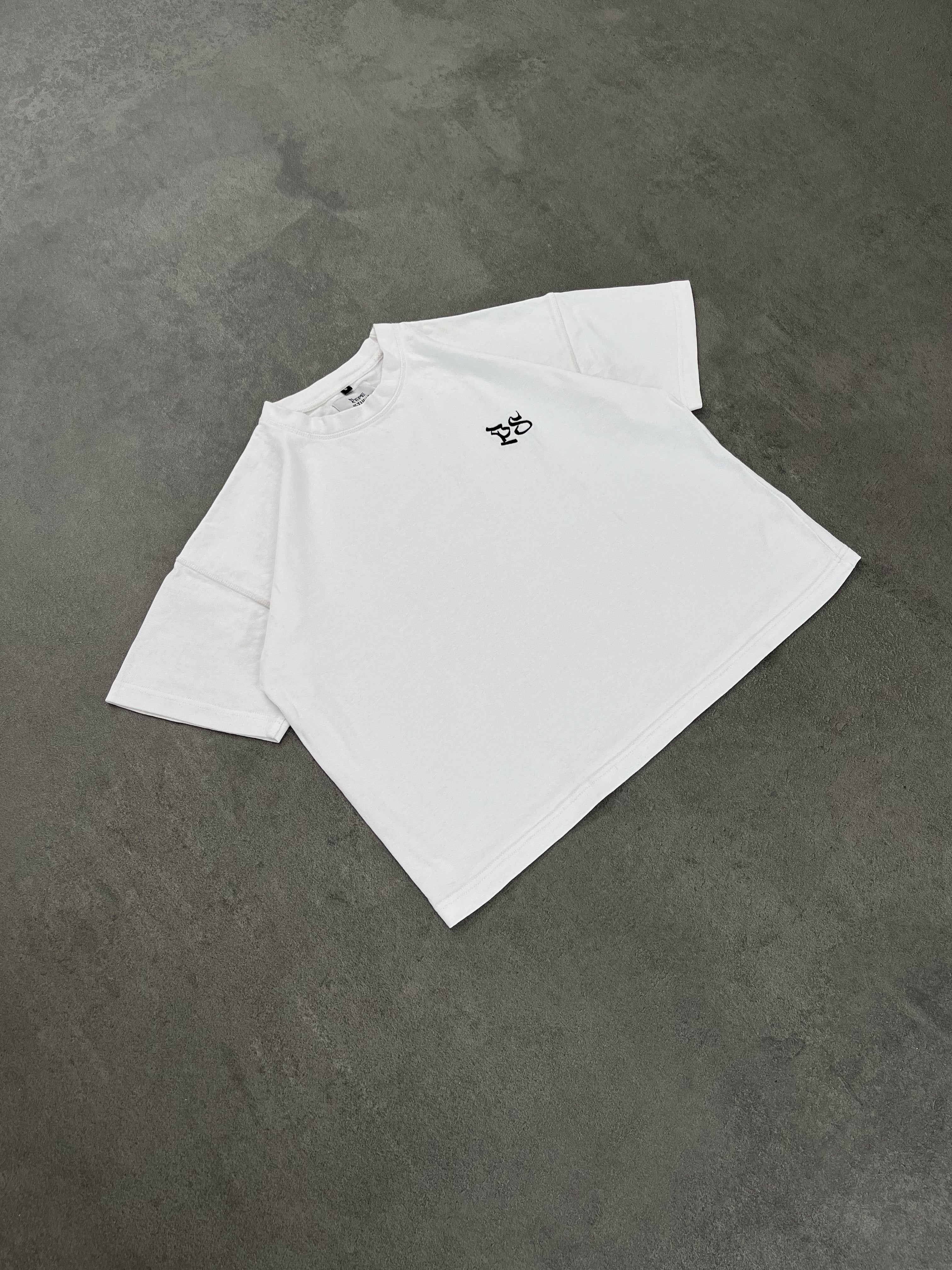 OG BOXY WHITE TEE