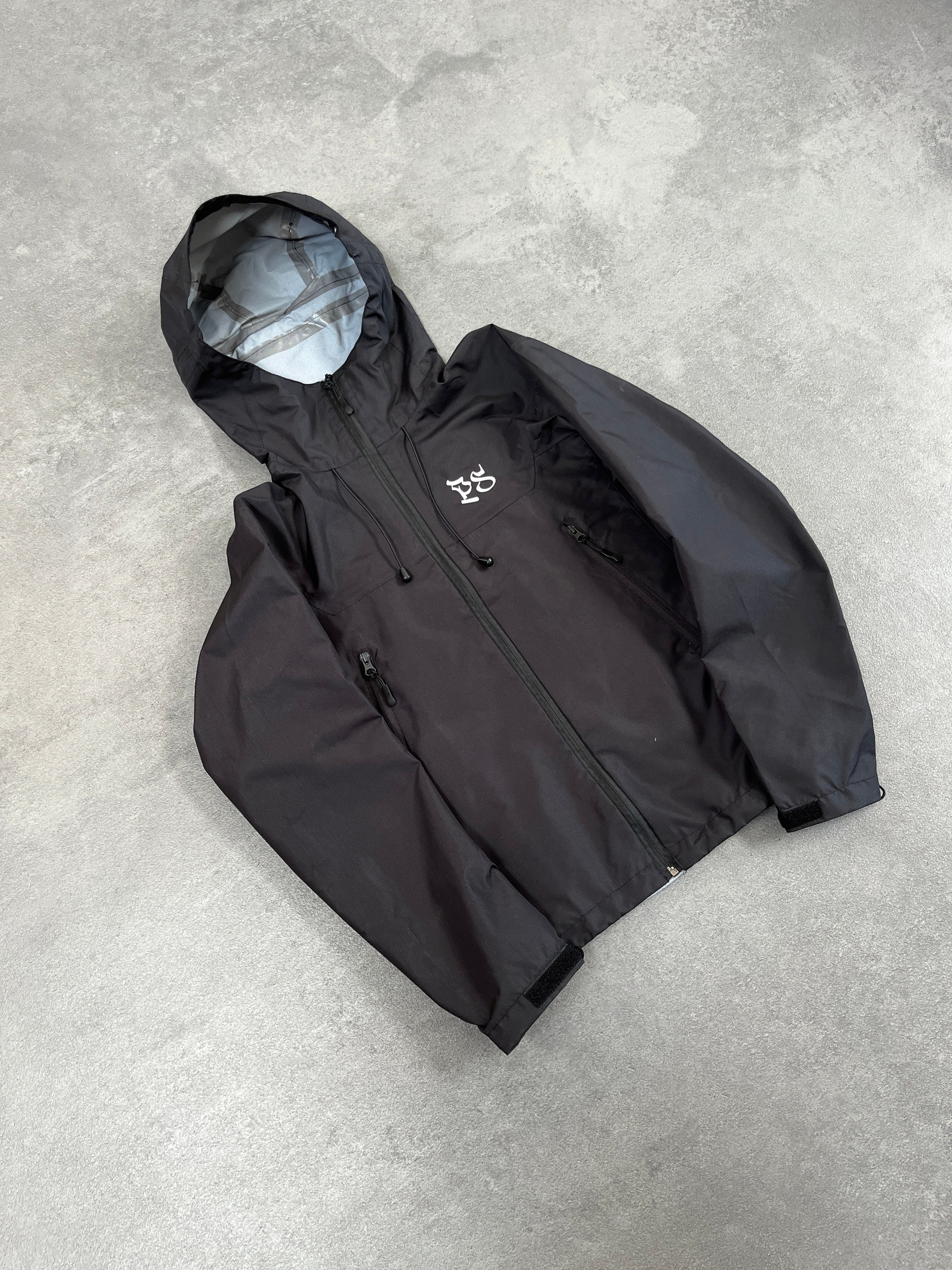BLACK RIPSTOP RAIN JACKET