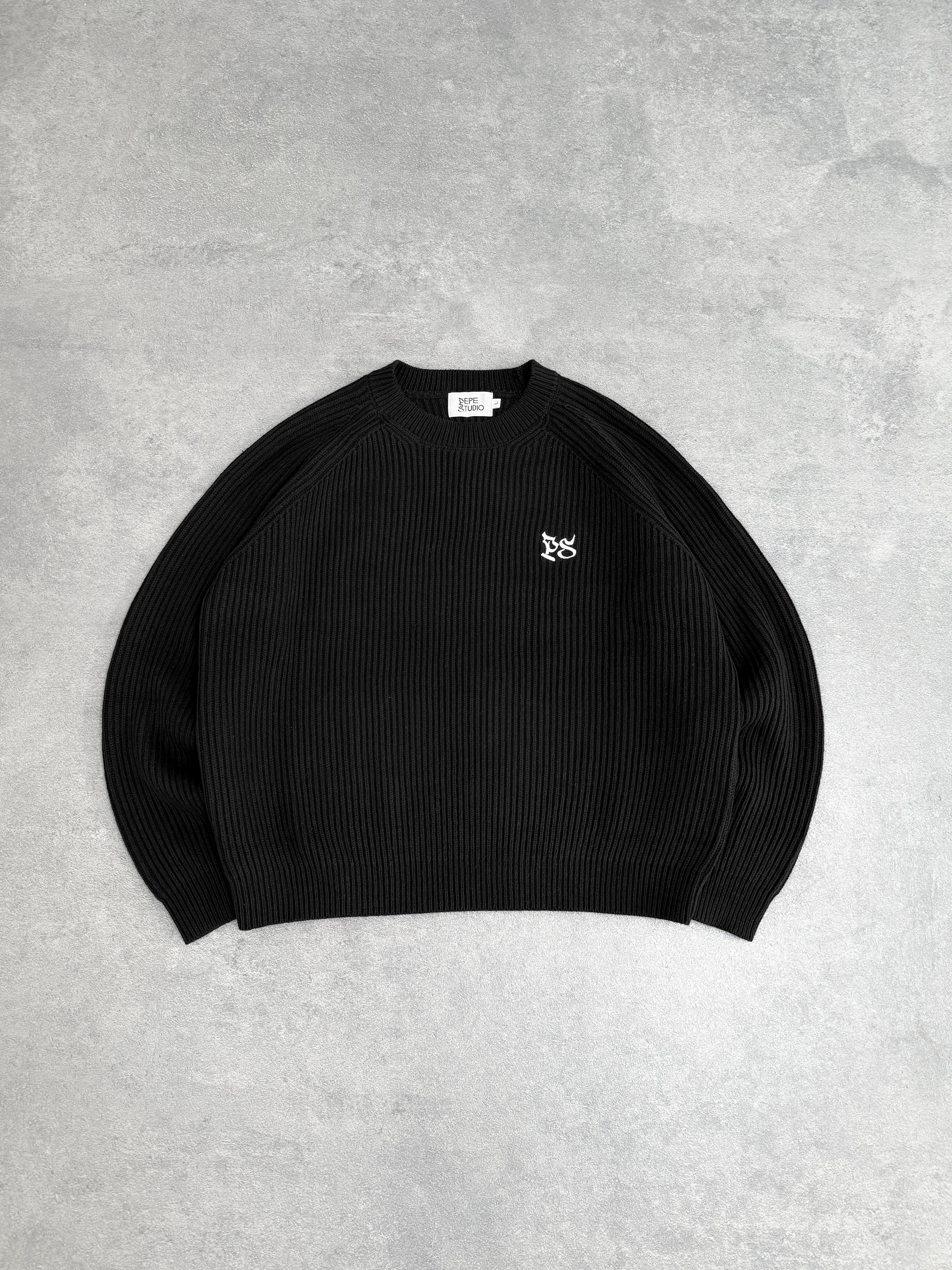 The Obsidian Knit