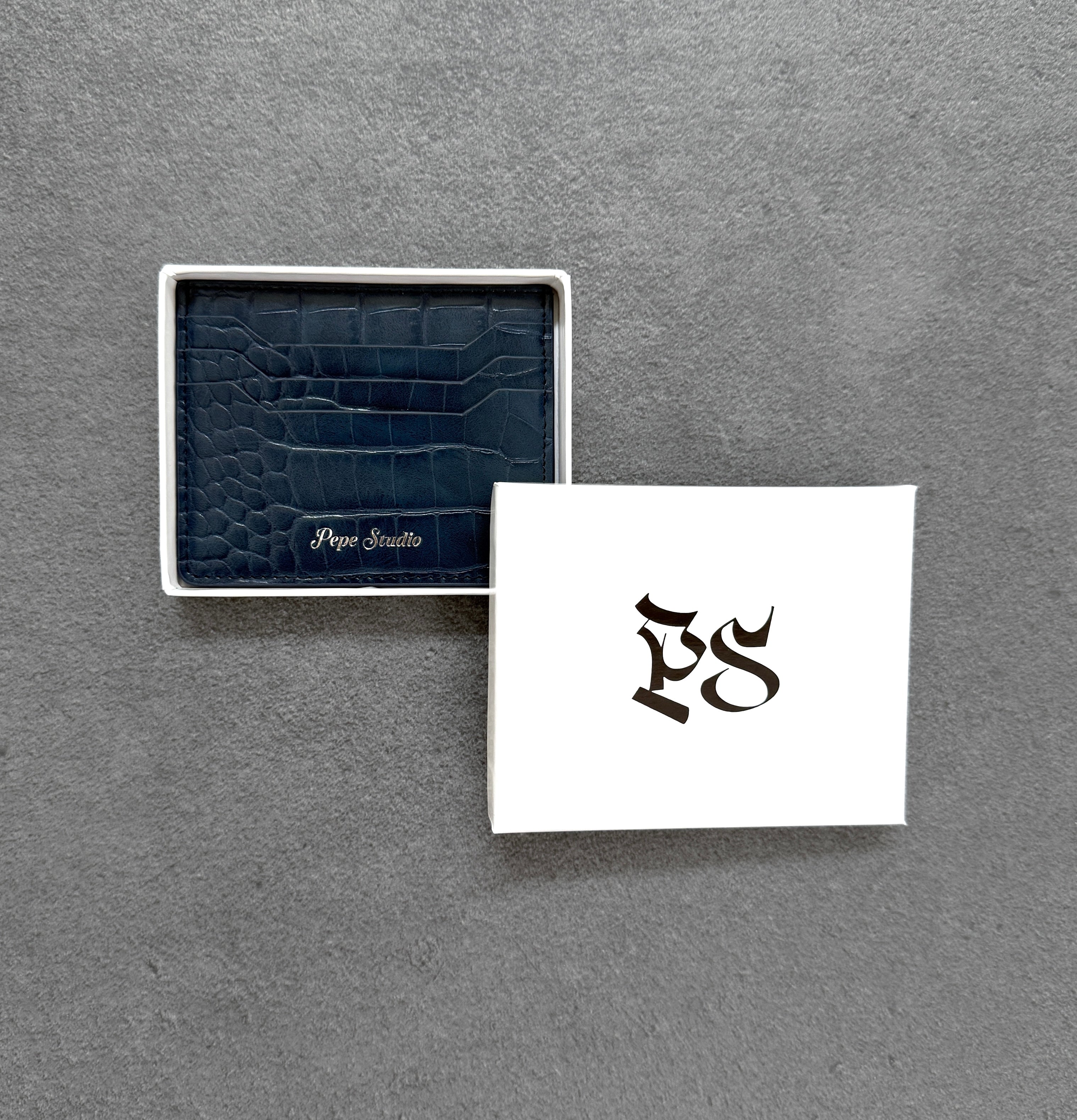 Ashford Navy Card Holder