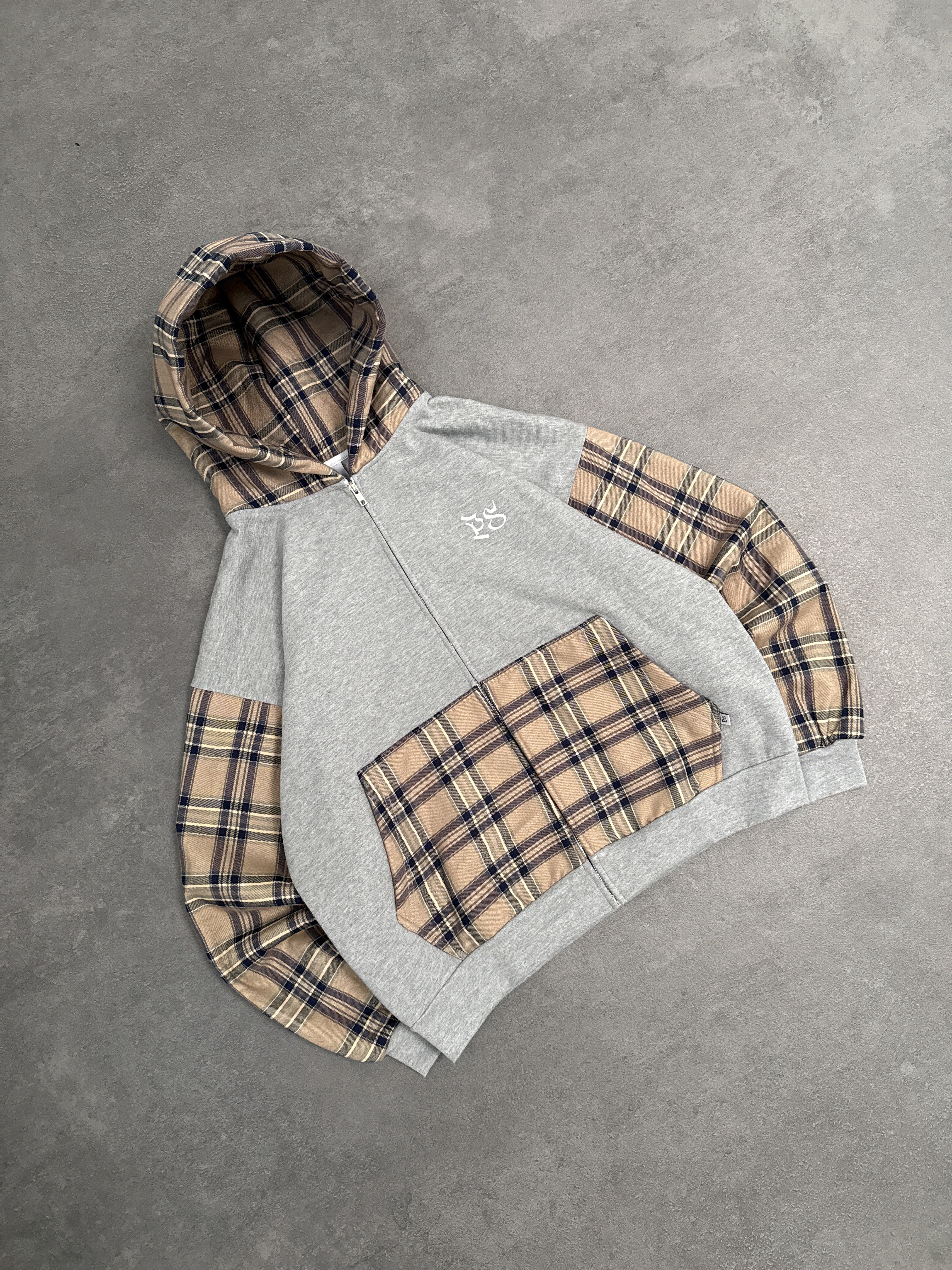 The Legacy Zip-Hoodie – Beige Edition