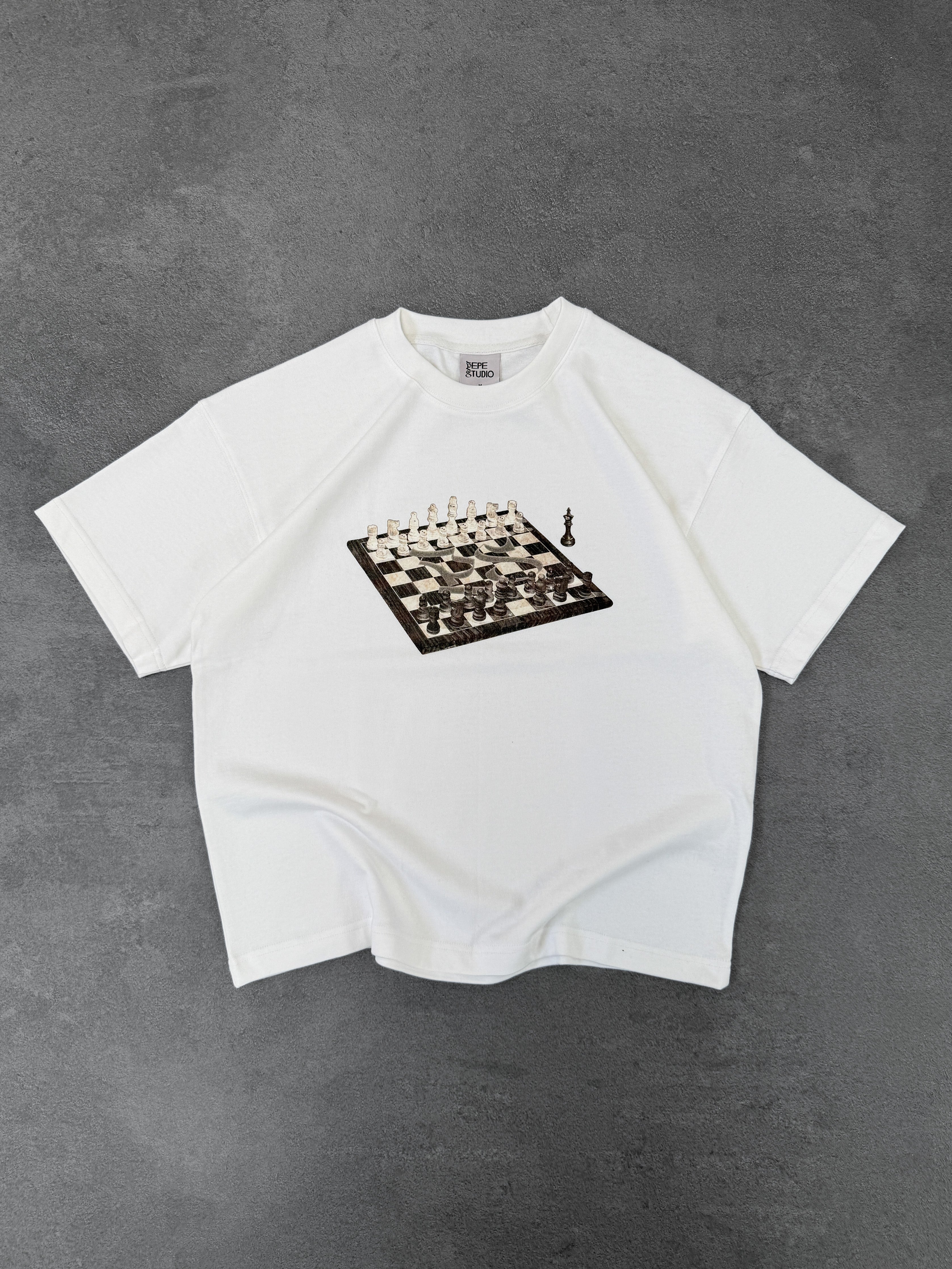 THE CHESS TEE
