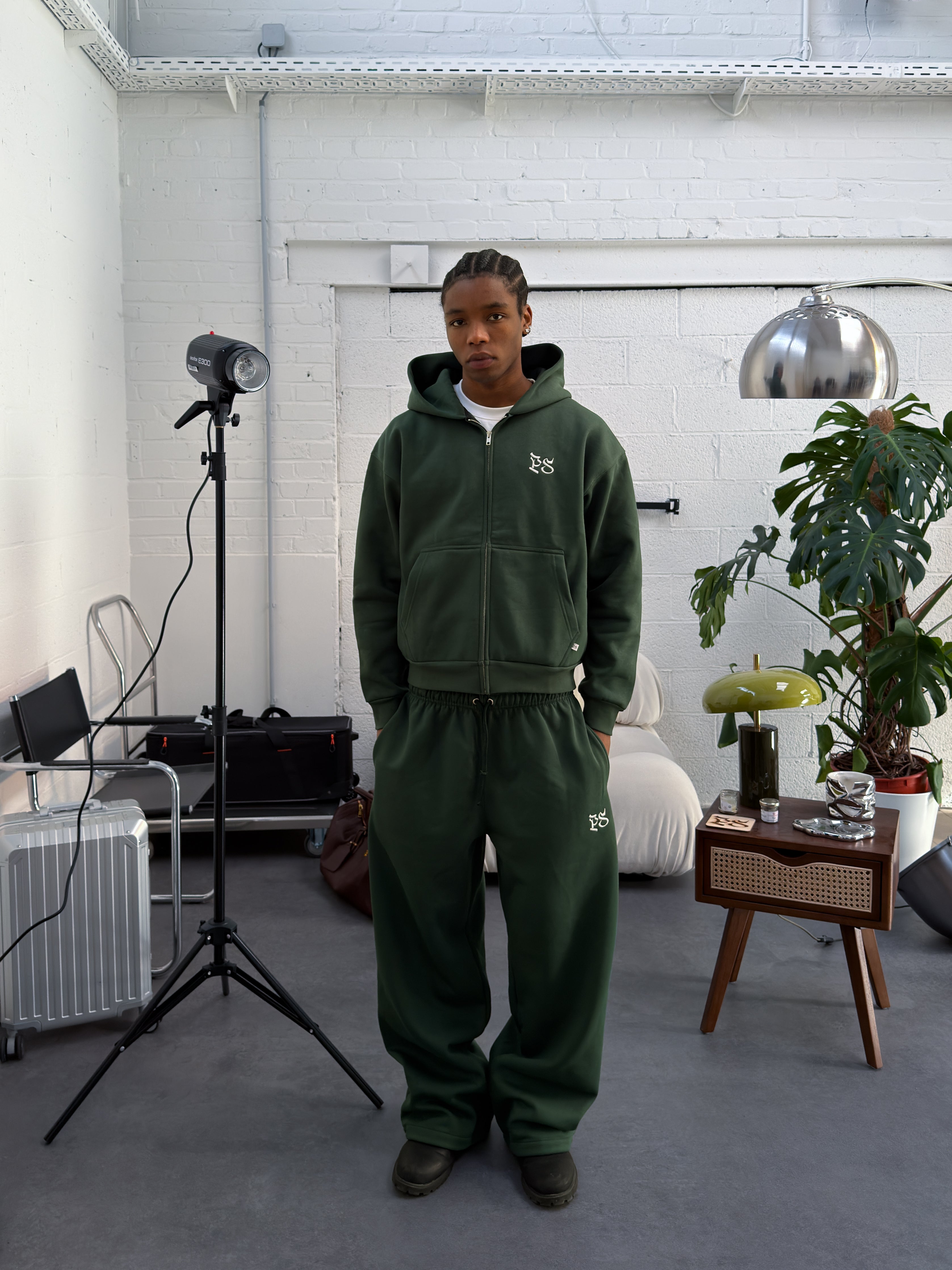 Pine Green Zip-Hoodie