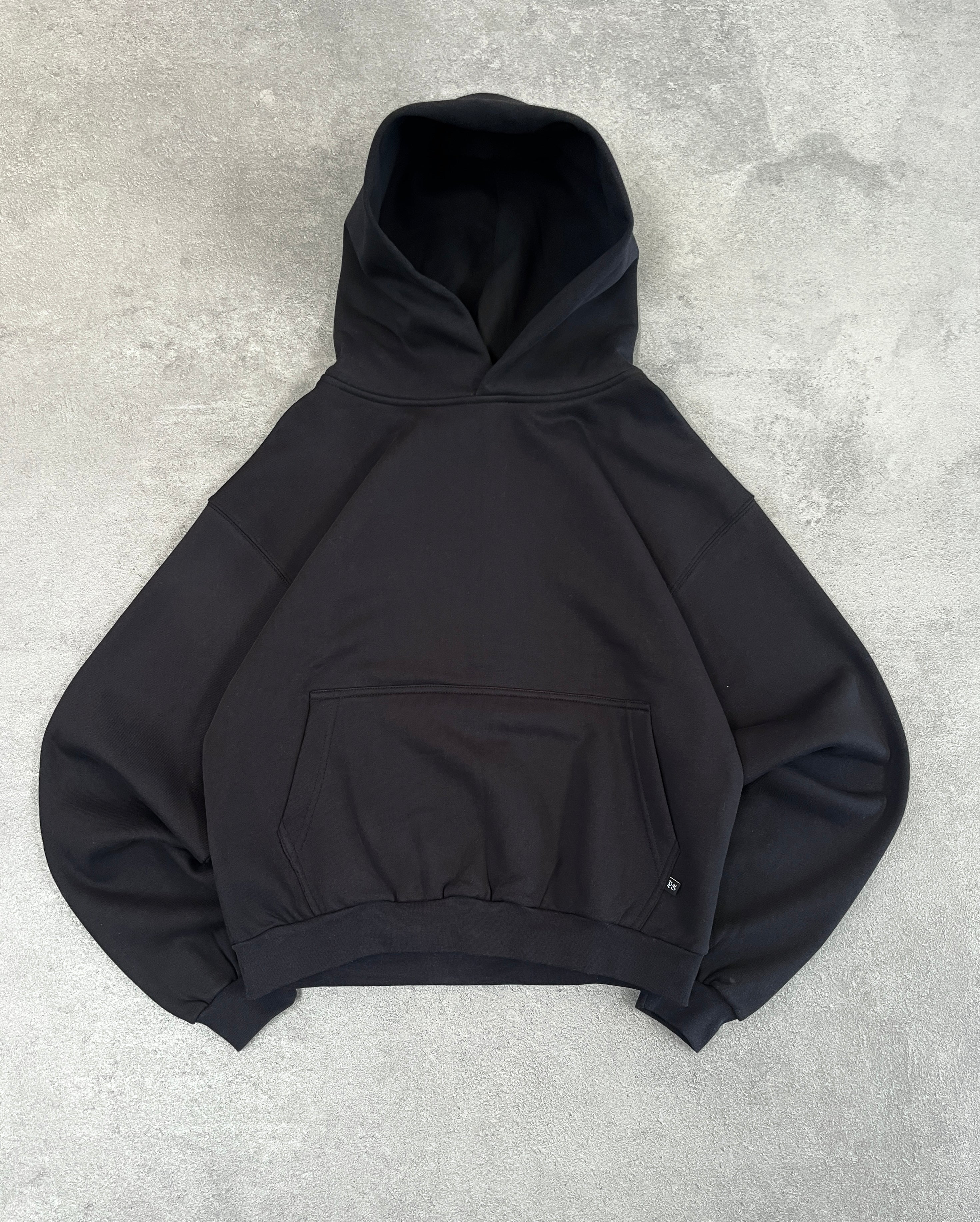 BLACK HOODIE