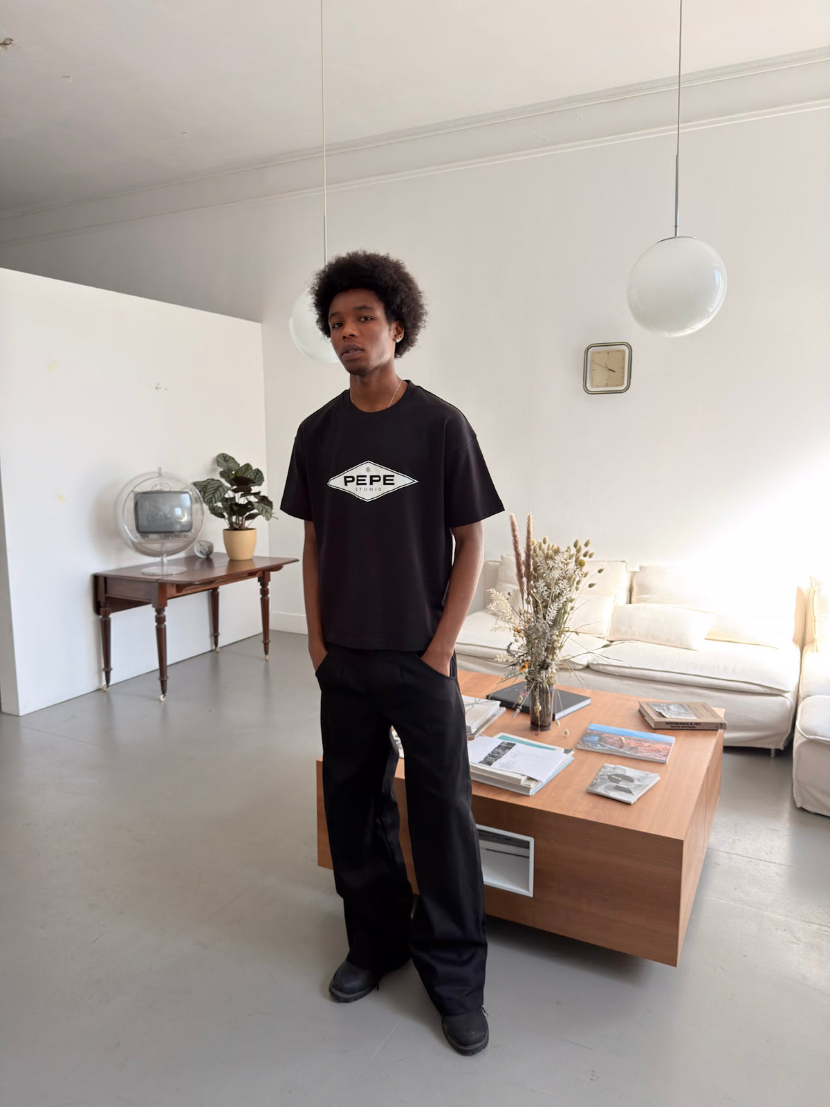 THE BADGE TEE